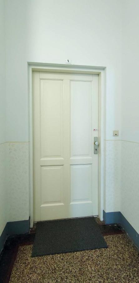 Highlight Apartment Naschmarkt เวียนนา ภายนอก รูปภาพ